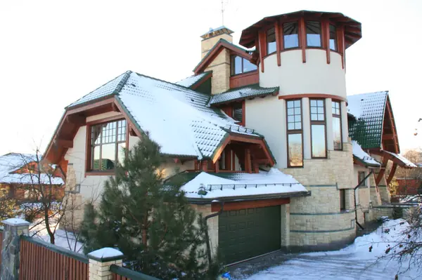 Znamenskoe private residence