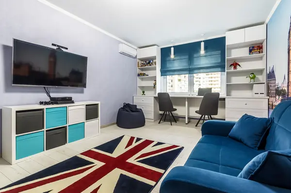 Яркая и функциональная. 2-к квартира в Краснодаре