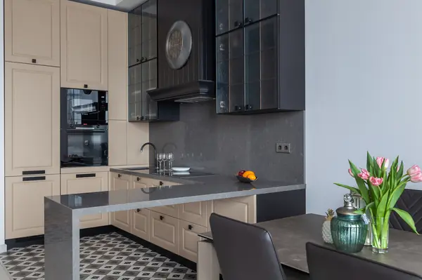 Квартира у метро Чертановская, этаж 20