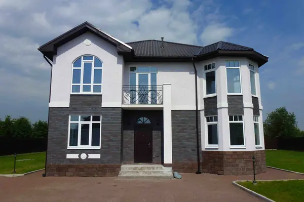 Искусственный камень для экстерьеров и интерьеров