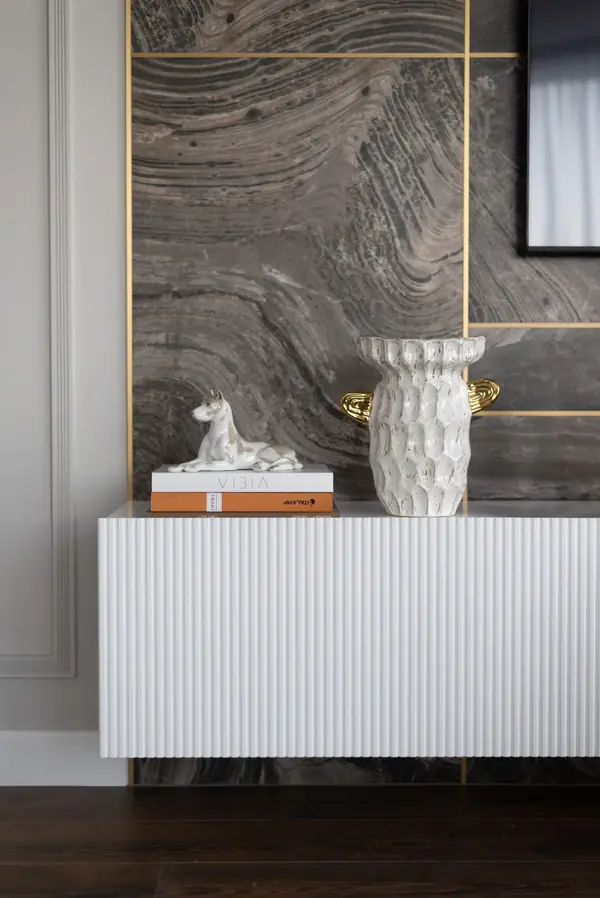 Квартира с оранжевым акцентом