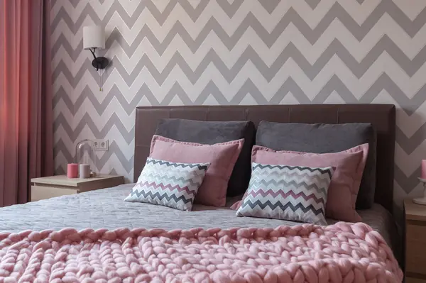 Трешка на 14-м этаже