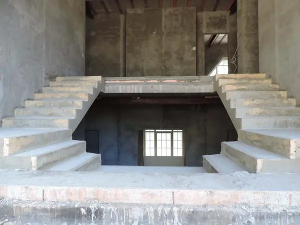 Парадная лестница