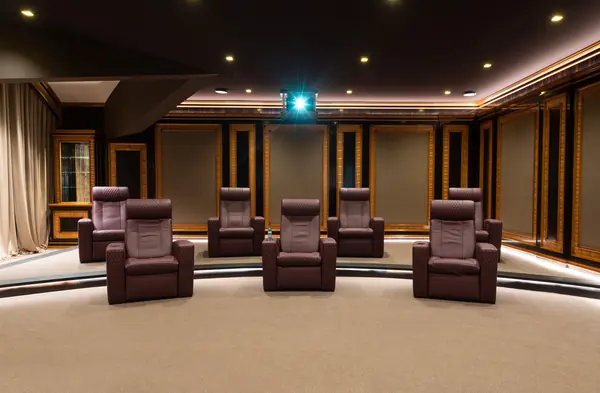 Домашний кинотеатр