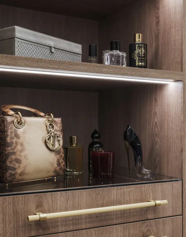 Реализация современной четырехкомнатной квартиры площадью 170 м²