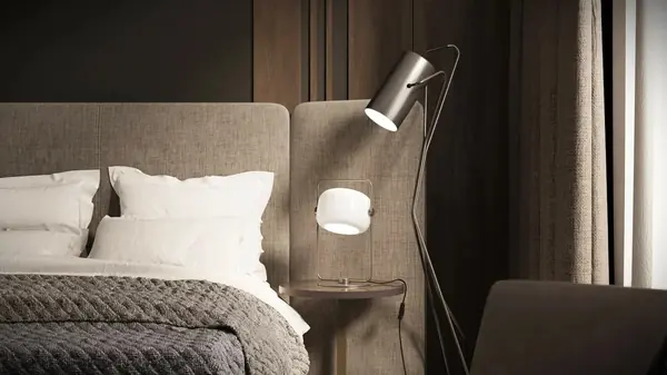 Квартира 54 м² для молодого человека в темных тонах с яркими акцентами