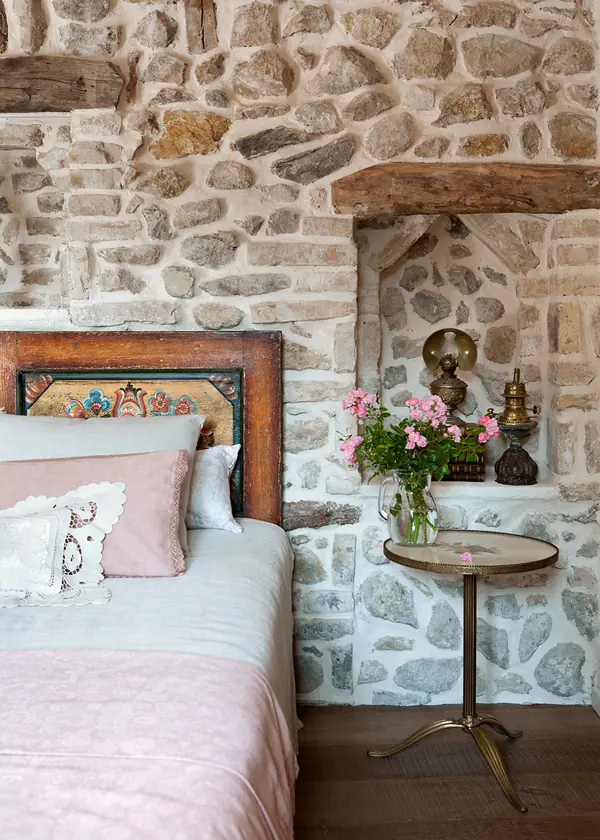 Реконструкция бывшей фермы в Италии на озере Гарда