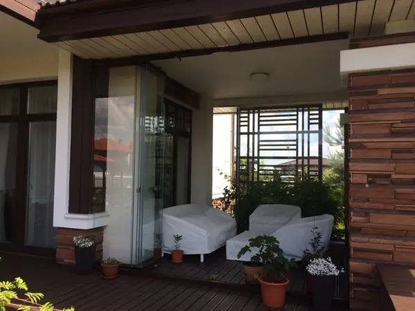 Входная зона в дом (Пушкин)