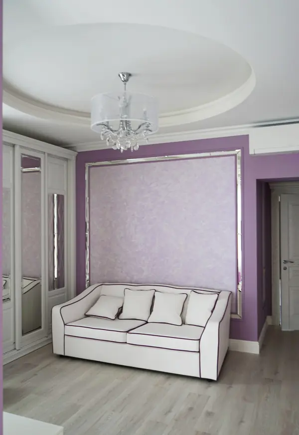 Фото готового интерьера. Второй этаж загородного дома, пространство спален в дом