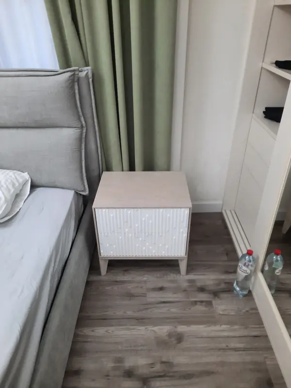 Прикроватная тумба коллекция The one