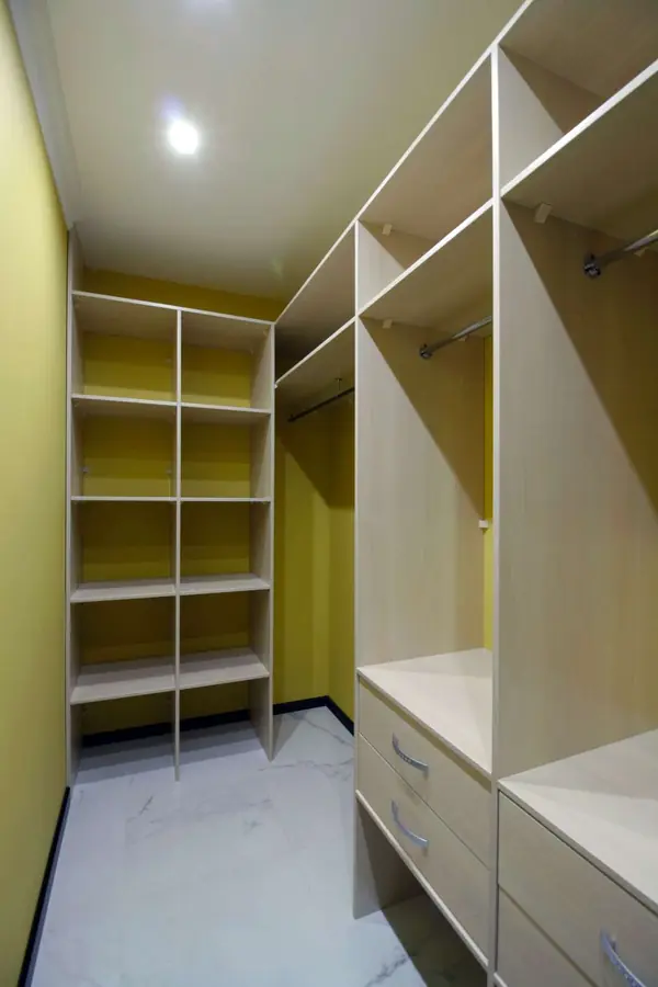 Квартира для молодей девушки