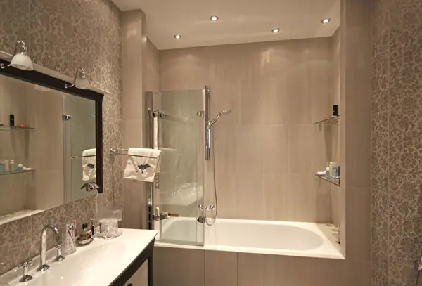 РЕСПЕКТАБЕЛЬНЫЙ ИНТЕРЬЕР КВАРТИРЫ В Ж/К "ШУВАЛОВСКИЙ"