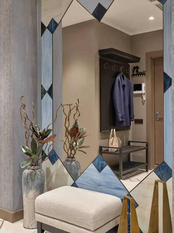 Современный интерьер с отсылкой к классике. Дизайнер Татьяна Нацвина.