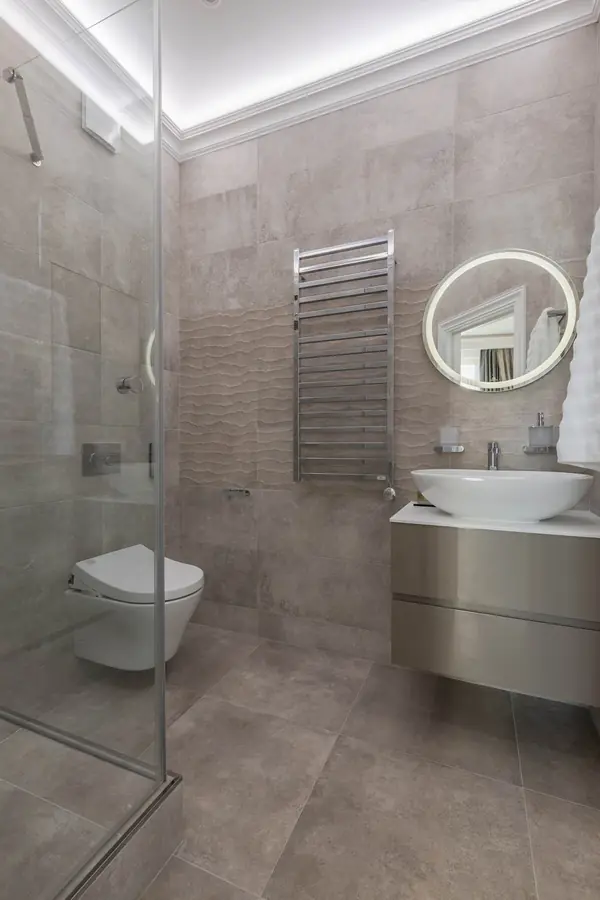 Четырехкомнатная квартира в стиле неоклассика 164 м2