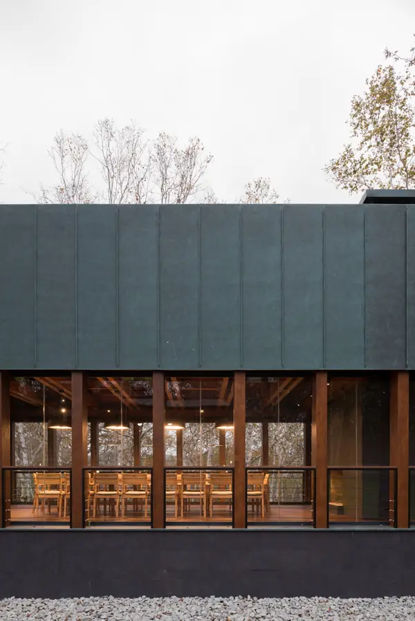 Павильон летней кухни на Камчатке