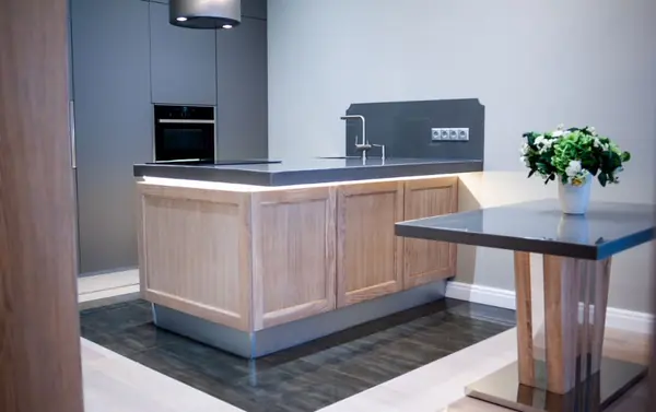 Петровский остров FENIX-ДУБ