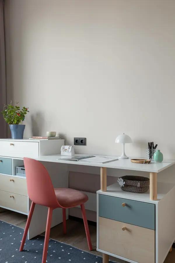 Удобный стиль для семьи с 2 детьми