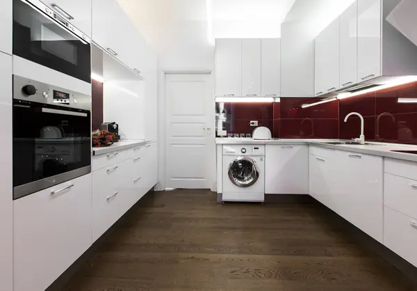 Уютная и яркая квартира на Барочной