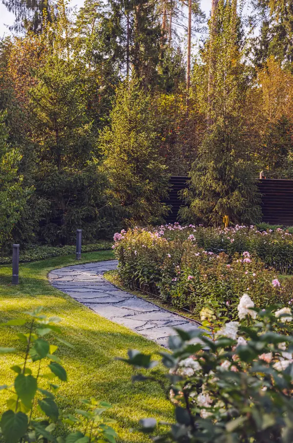 Архитектурное Решение в Пейзажном Стиле