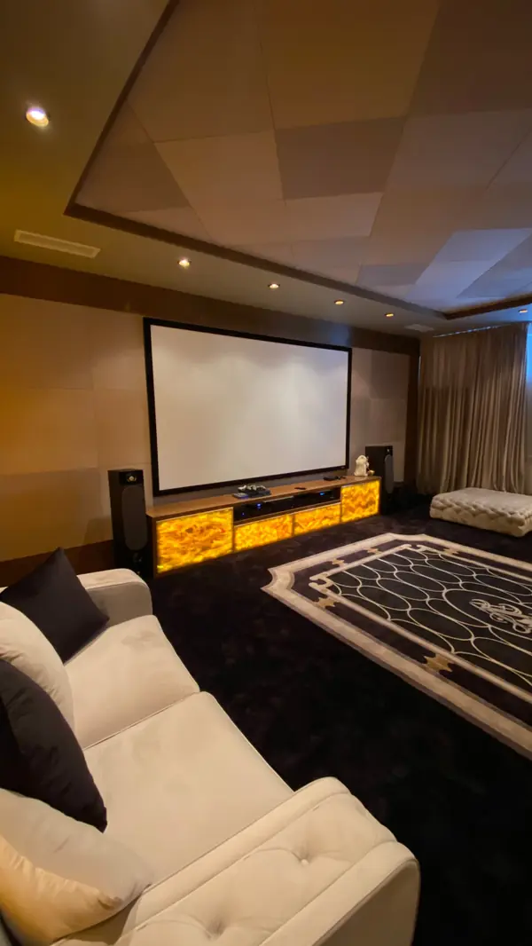 Кинозал «Оникс» в КП Крёкшино