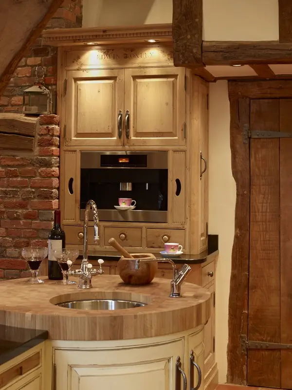 Английская кухня из массива от Loxley