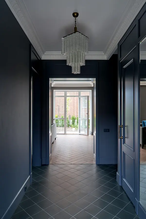 Дом в поселке Британика