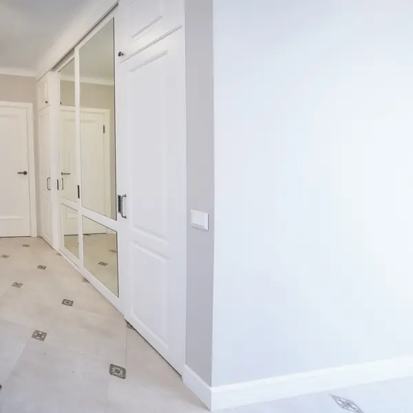 Раздвижные двери-купе raumplus для гардеробной