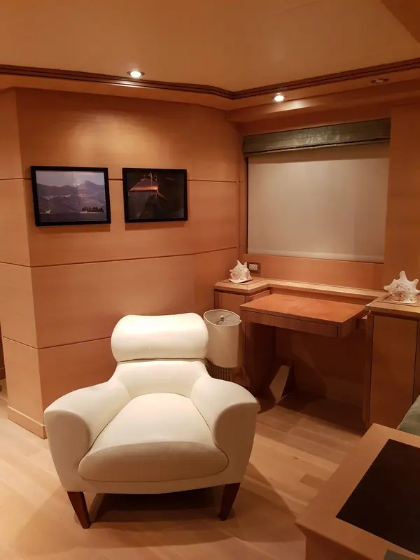 Модернизация мультимедиа систем на Мега яхте Waverunner 41метр