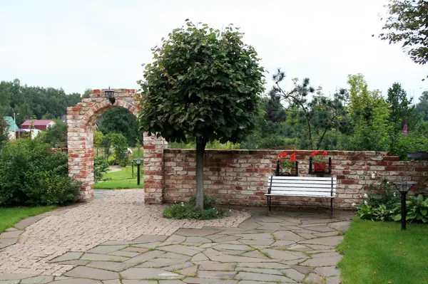 Площадка для тихого отдыха