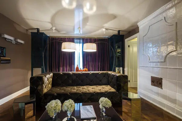 Холостяцкая квартира в центре Москвы