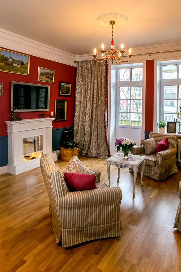 Первый канал. Дворянское гнездо