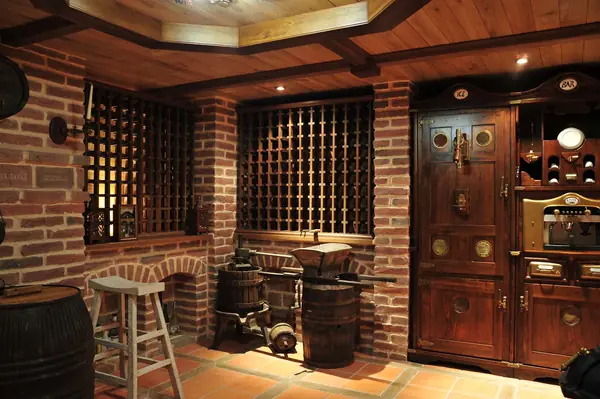 Винный погреб