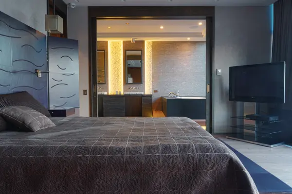 Квартира в Москве, 200 метров