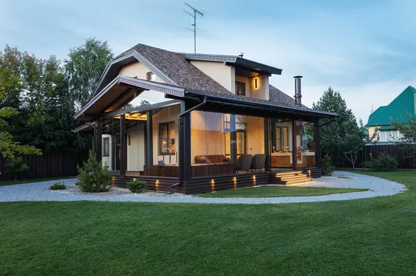 Остекленная терраса ЕЩЕ НЕМНОГО ЛЕТА