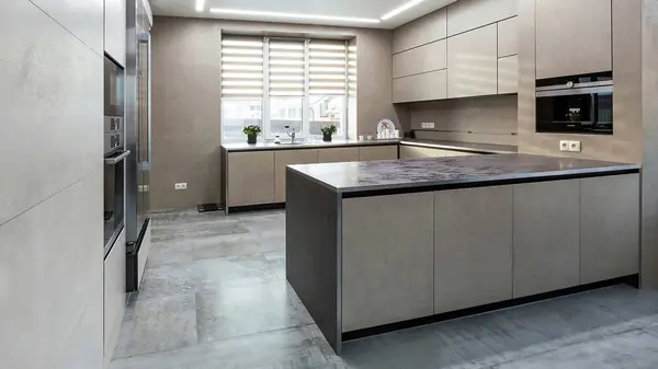 Кухня-гостиная из керамики, текстуры камень, цемент, металл