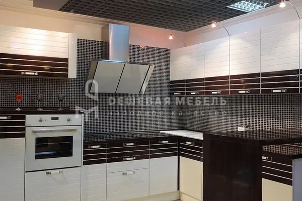 Кухня с полосками "Стайл арт.72"