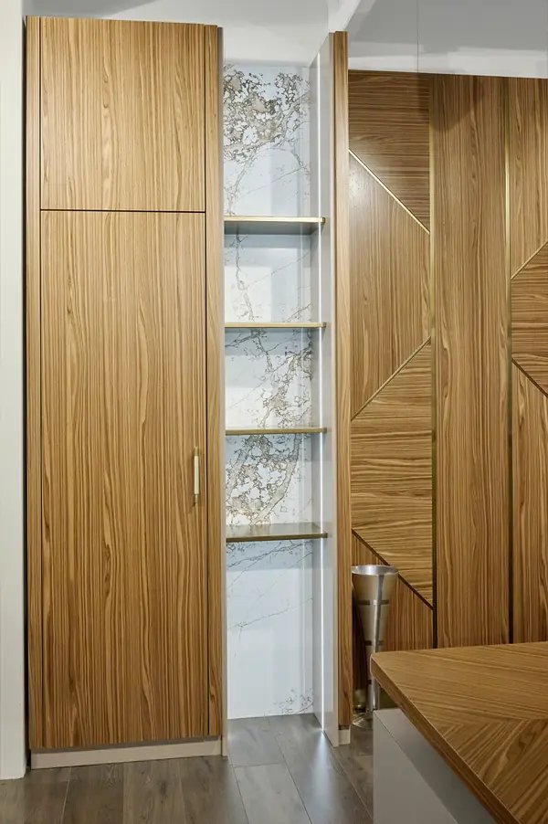 Стильный кабинет с Pantheon от Quantra