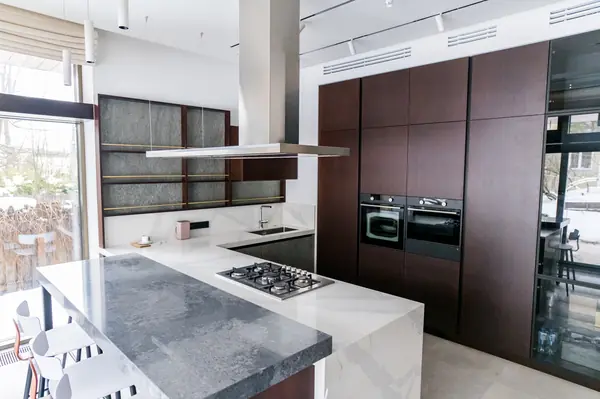 Кухня для загородного дома