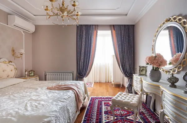 3-х комнатная квартира на Никулинской, Москва