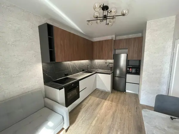 Угловая кухня в современном стиле