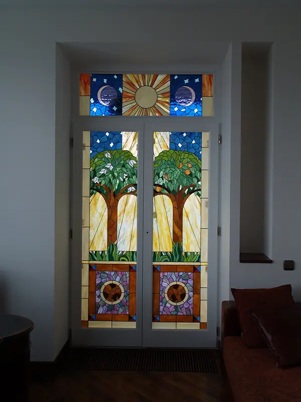 Авторские витражные панно для интерьера
