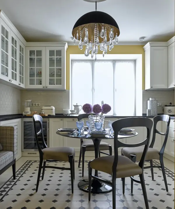 Яркая квартира в Москве