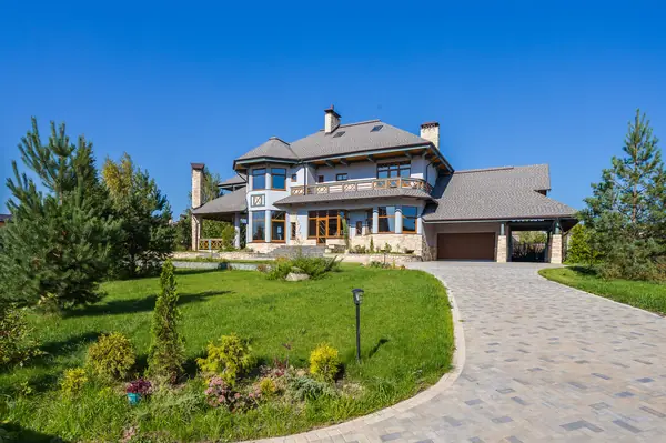 House # 5 Дом № 5