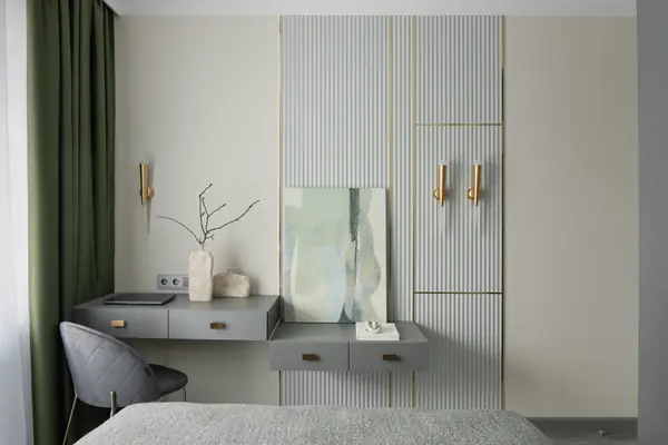 Неоклассика с акцентами индиго