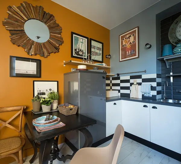 Квартира 30 квадратных метров на петроградской стороне.