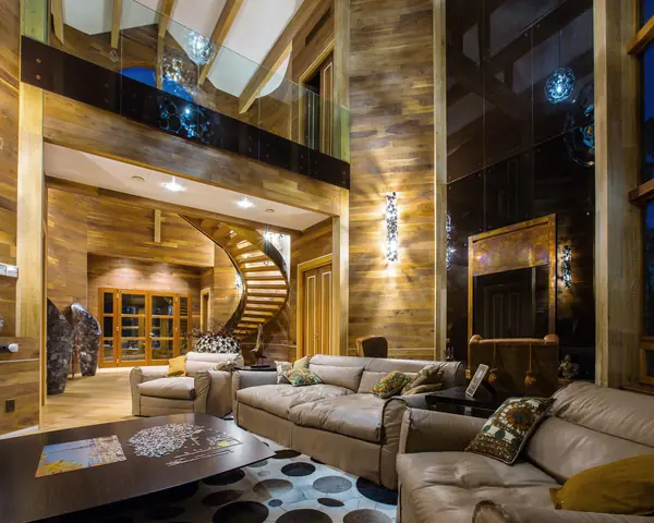 РЕЗИДЕНЦИЯ "ЛАЗУРНЫЙ БЕРЕГ"