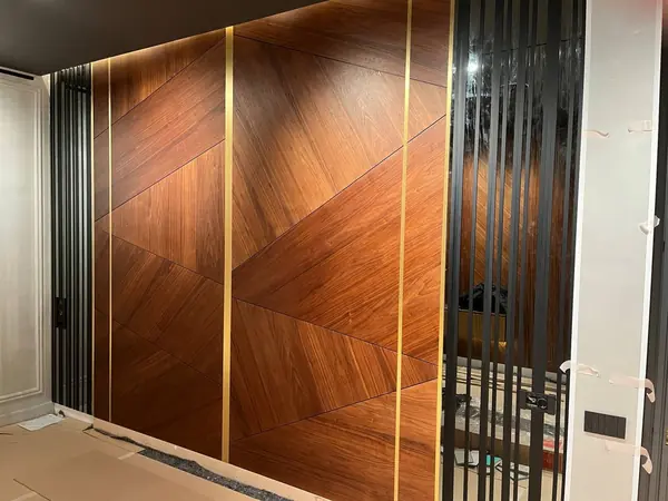 Зеркала в спальню