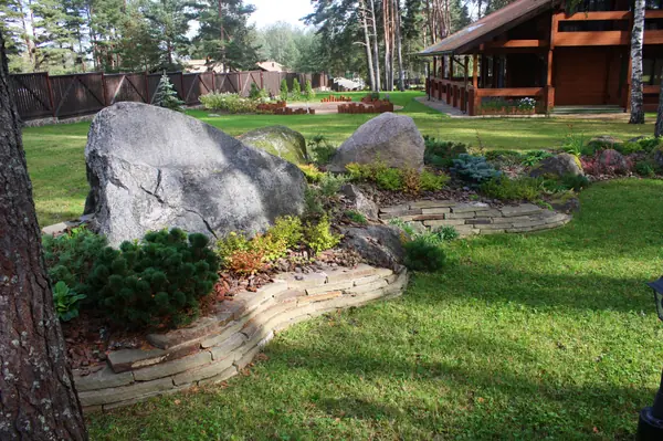 Озеленение и благоустройство