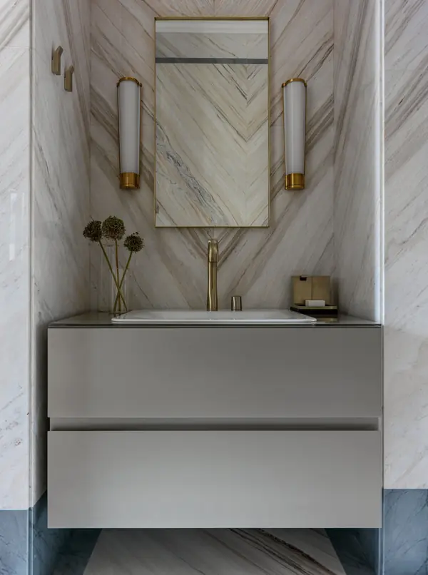 Резиденция Монэ: Огонь–интерьер с видом на Москва-сити