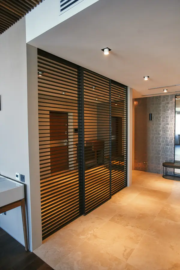 Подвесные двери raumplus с накладными разделителями S1200 Air